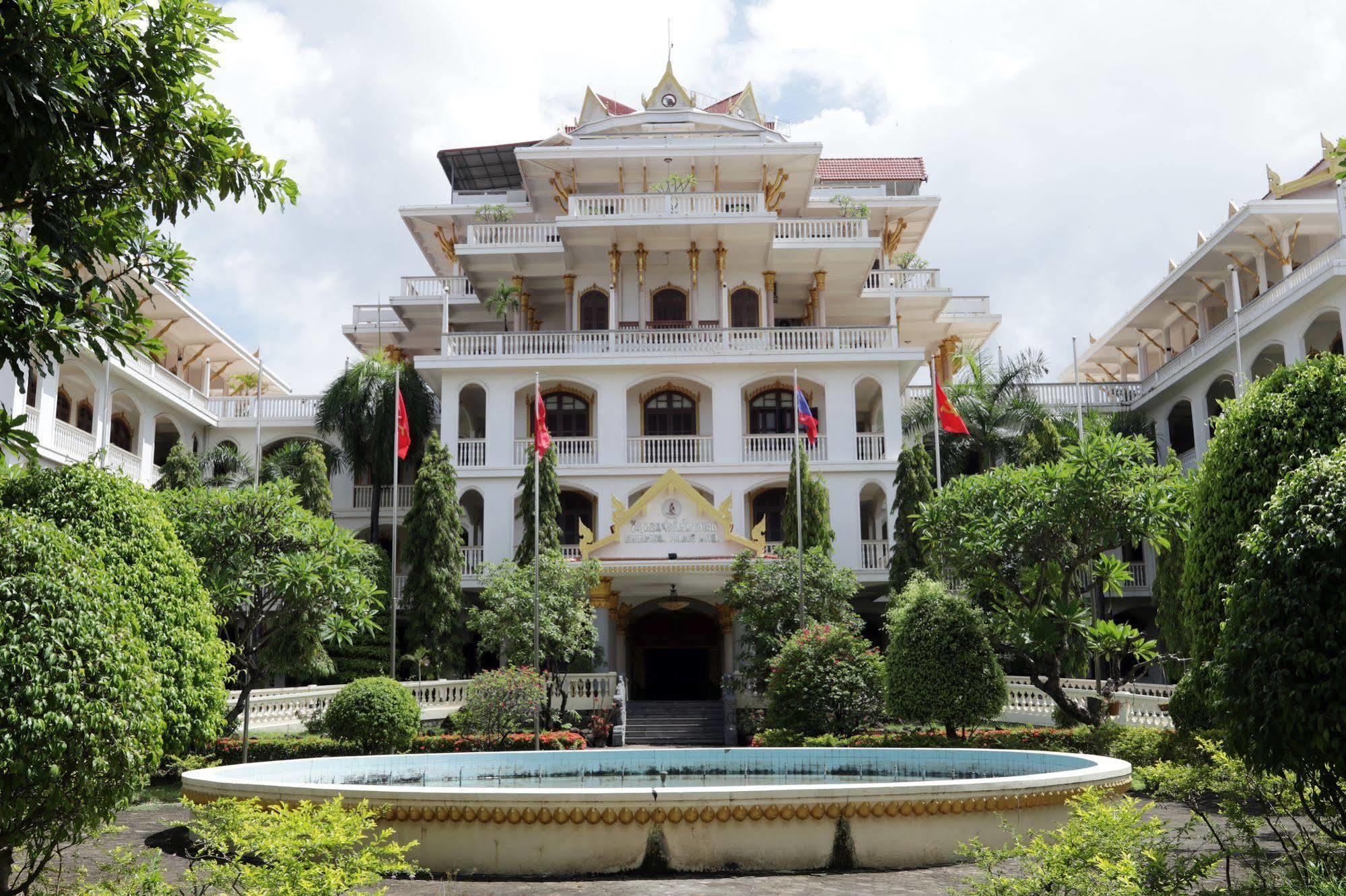 Champasak Palace Hotel Pakse Exterior foto